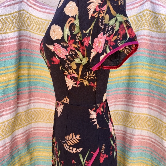 Pretty Little Thing jumper - Picture 4 of 6